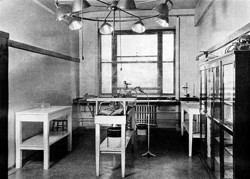 operating room [Yale University School of Medicine]